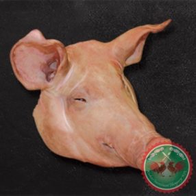 Bőrös malac fej